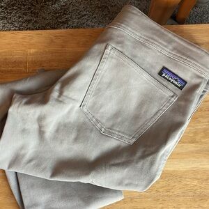 Women’s Patagonia size 8 denim gray pants